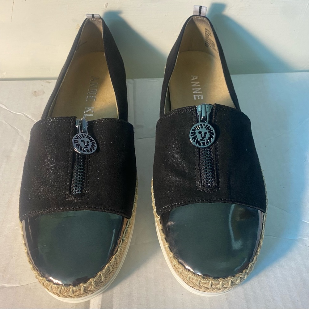 Anne Klein Black Dark Blue Akzetta Shoes Womens Size 8.5
